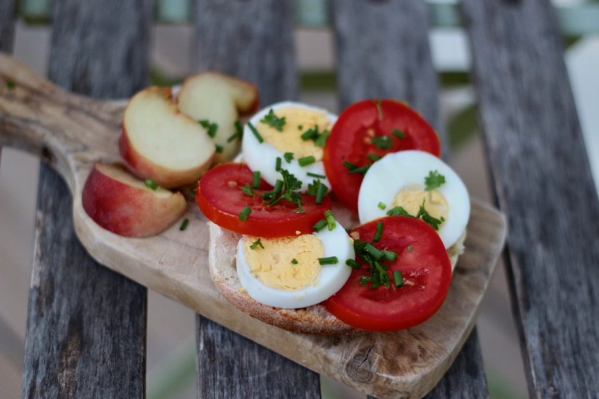 Tomatensalat mit Eiern