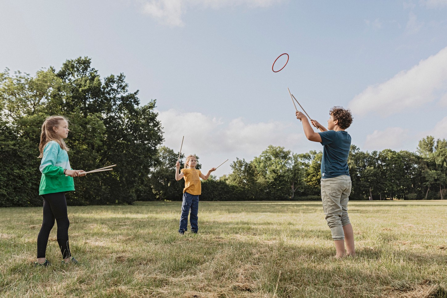 SPIELZEUG FÜR DRAUẞEN