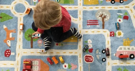 Ökologisch, handgemacht, einzigartig: Unsere Kinderzimmerteppiche
