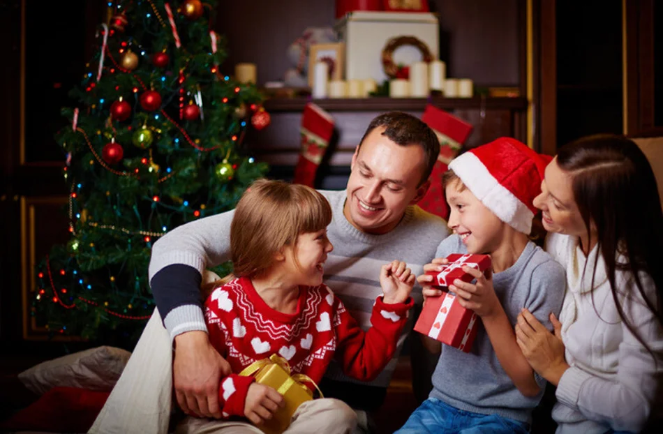 ADVENTSZEIT UND WEIHNACHTEN