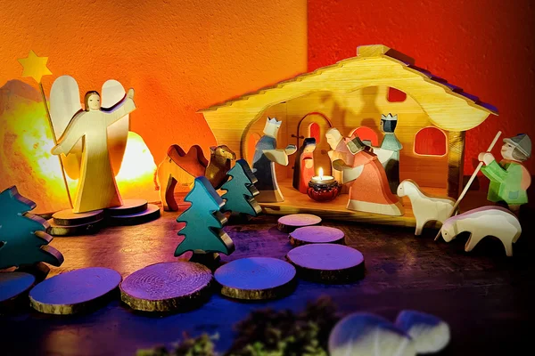 Was Kinderherzen im Advent bewegt: Der Krippenweg