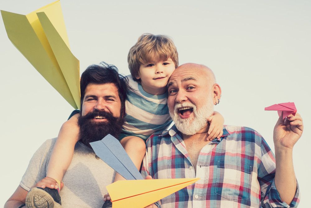 3 Generationen - Opa, Vater und Kind