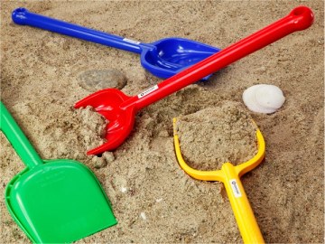 Sandspielzeug Schaufeln