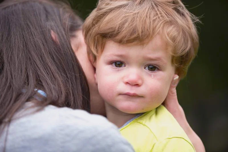 Wenn das große Kind eifersüchtig auf das Baby ist
