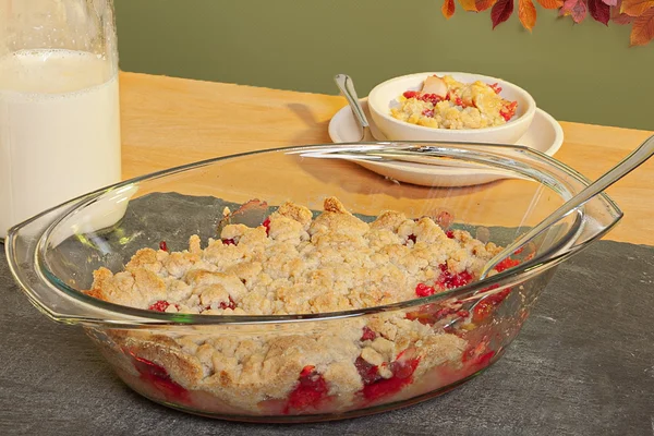 Apple Crumble mit Vanillesoße