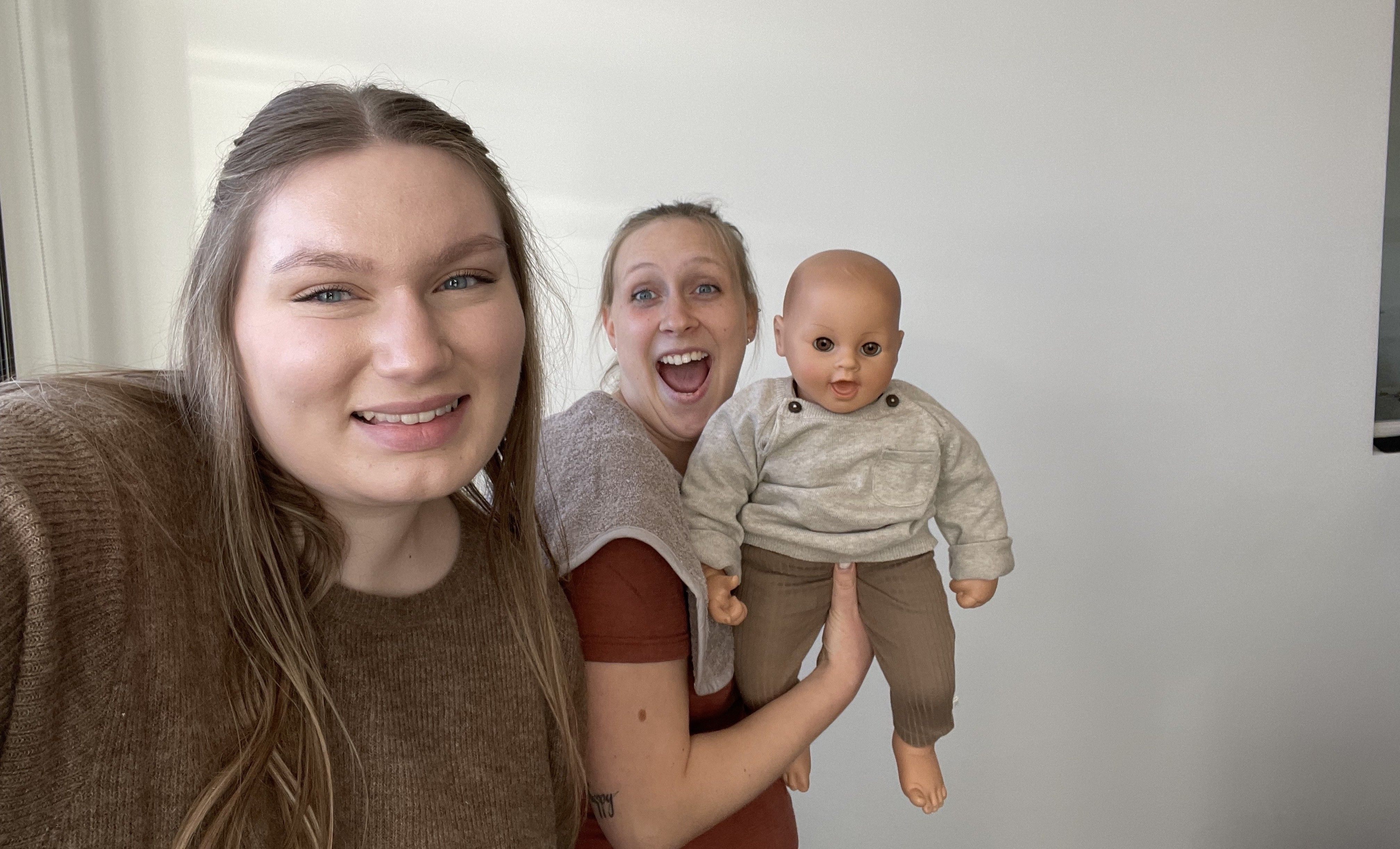 Lena und Hannah beim Videodreh